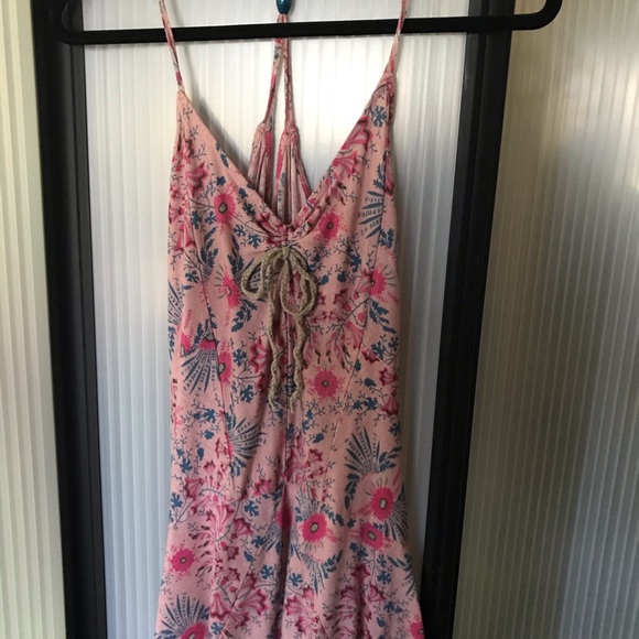 Free People summer mini dress. Ruched chest w/tie - Picture 2 of 7